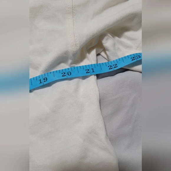 Puma Cropped Tee‎ - Picture 2 of 6